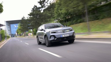 Новият Opel Grandland получи задвижване на всички колела