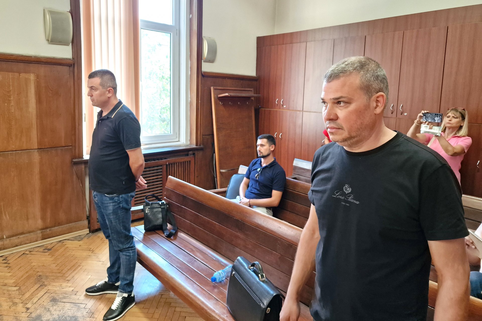 Николай Перчемлиев (вдясно)