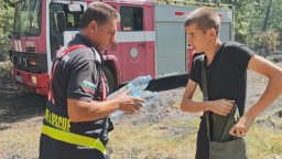 Той беше като Феникс, роден от пепелта наоколо: 16-годишният Даниел вдъхнови Сунгурларе и цяла България