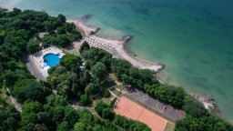 Министерството на отбраната изпраща украинчета на море за 10 дни в Сарафово    