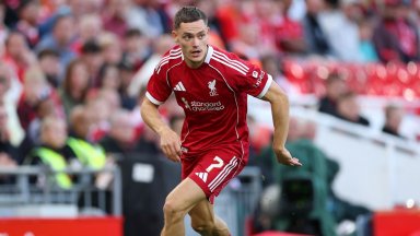 Германският селекционер смята, че критиките към Вирц в Ливърпул са неоснователни