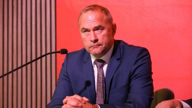 Спортният директор на ЦСКА разкри причината за раздялата с Бусато