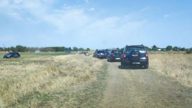 Шофьор загина при челен сблъсък между два автомобила на пътя