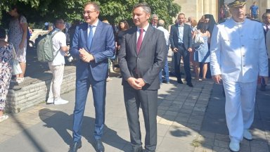 Гуцанов ще настоява за до 1200 лв. за майчинство през втората година в Бюджет 2026 