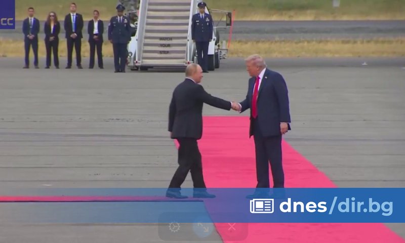 Президентите на САЩ и Русия Доналд Тръмп и Владимир Путин