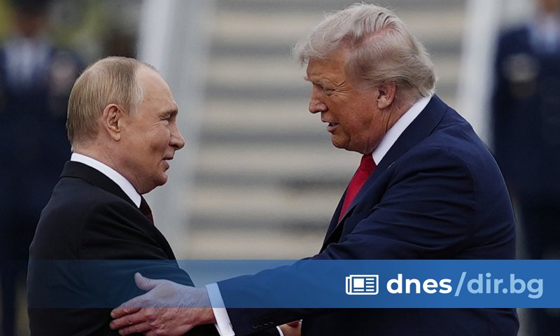 Късно снощи руският президент Владимир Путин проведе телефонен разговор с