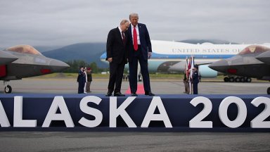 Преговорите между президента на Русия Владимир Путин и президента на