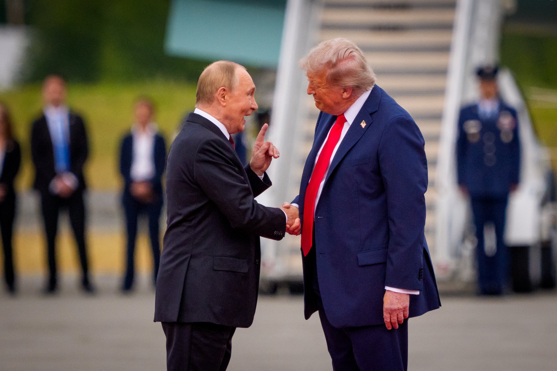 Тръмп и Путин на среща за мир в Аляска