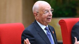 Основателят на Световния икономически форум Клаус Шваб бе оневинен