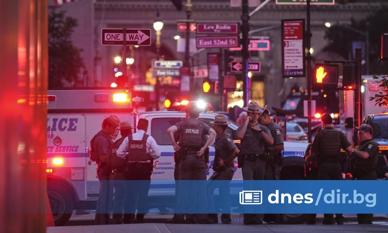 Трима души бяха застреляни, а единадесет са ранените при стрелба