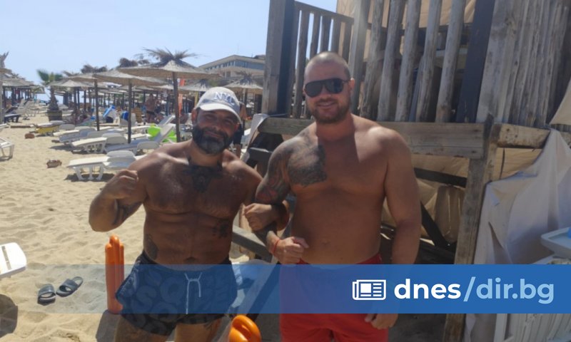 Девет човека са изкарани от морето на плаж Кабакум в