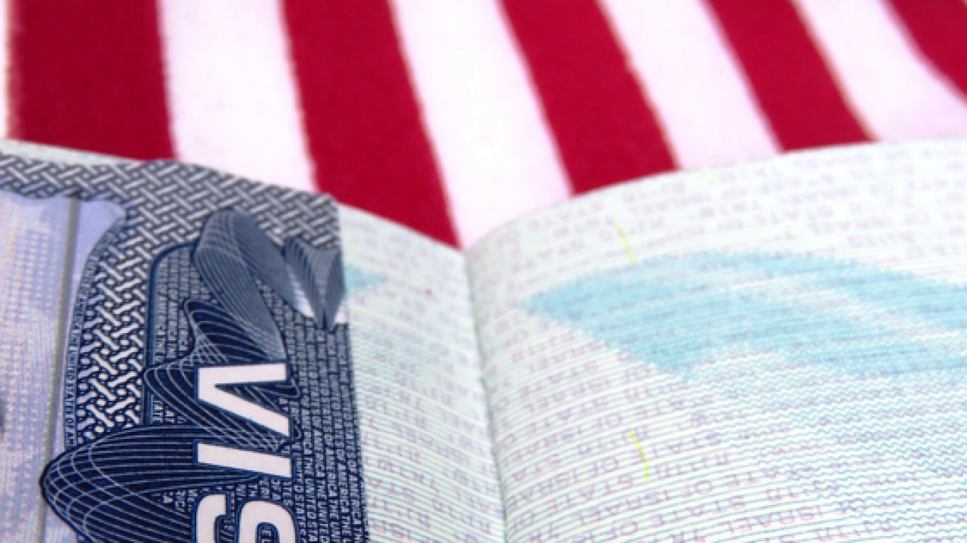 Туристическите визи за САЩ ще се издават по нови изисквания от 2 септември