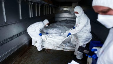 Русия предаде на украинската страна телата на още 1000 загинали