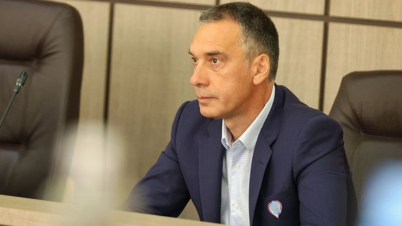 Община Бургас купува оборудване за двете пожарни в града