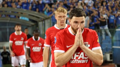 Издънки за фаворитите в Лигата на конференциите, АЗ и Палас с грешки