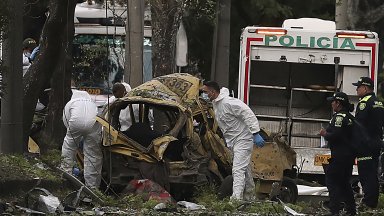 Кола бомба избухна пред военна база в Колумбия, десетки са ранени, има и жертви (снимки)