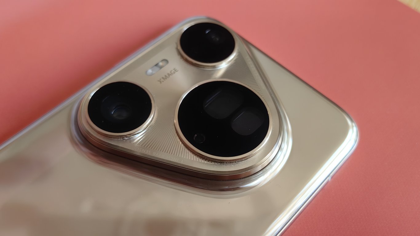 Извънземните способности на смартфона с най-добра камера за 2025 г. (снимки+видео)