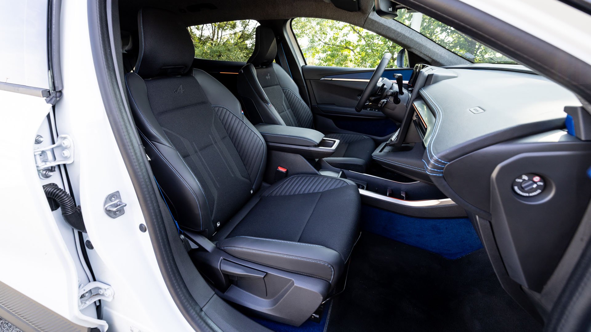 Renault Scenic E-Tech electric 
