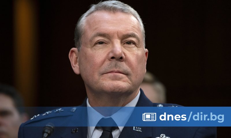 Ръководителят на Агенцията за военно разузнаване на САЩ (DIA) генерал-лейтенант