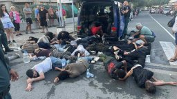 Нов полицейски екшън с гонка и катастрофа: Задържаха бус с 24 мигранти, шофьорът избяга