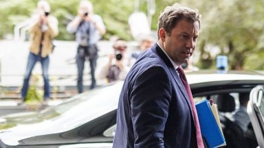 Германският финансов министър пристигна в Киев на необявена визита