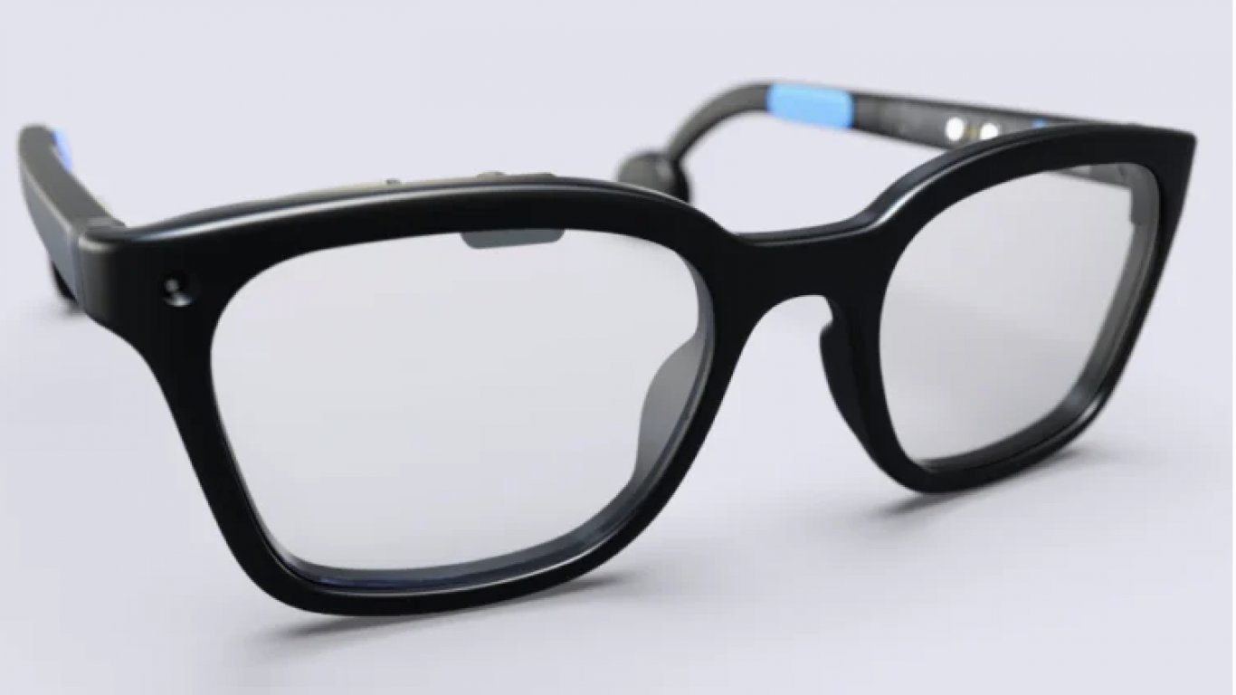 Стартъп от Харвард: Умните очила ще мислят вместо вас