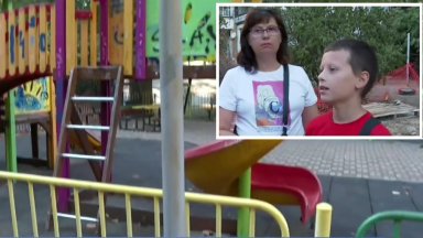 Детето което беше покосено от токов удар от уличен стълб