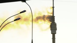 "Сякаш всичко около нас се руши": 26 часа битка с огъня в телевизионната кула в Останкино