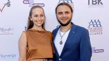 Големият син на Майкъл Джексън се сгоди