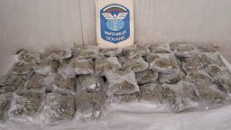 Хванаха 6 кг марихуана в газова бутилка на кола