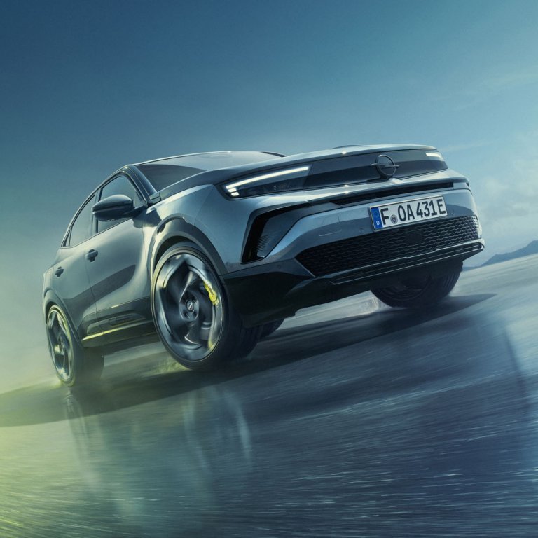 Opel ще покаже в Мюнхен новата Mokka GSE и Grandland Electric AWD