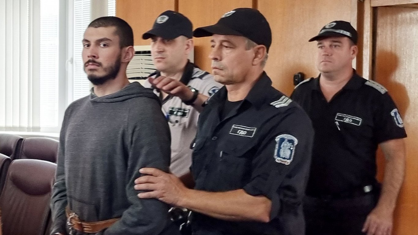 Ивелин, обвинен в убийството на полицейската съпруга, остава окончателно в ареста 