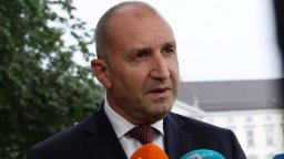 Радев от Германия: Личната ми амбиция е да участваме в производството на "Еърбъс"