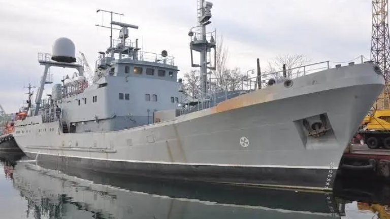 Русия удари с морски дрон украинския разузнавателен кораб "Симферопол" 