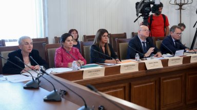 ПарламентътС обикновено мнозинство ще се избира съставът на Антикорупционната комисияПравната