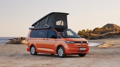 Volkswagen представи специален модел за 20-годишнината на California