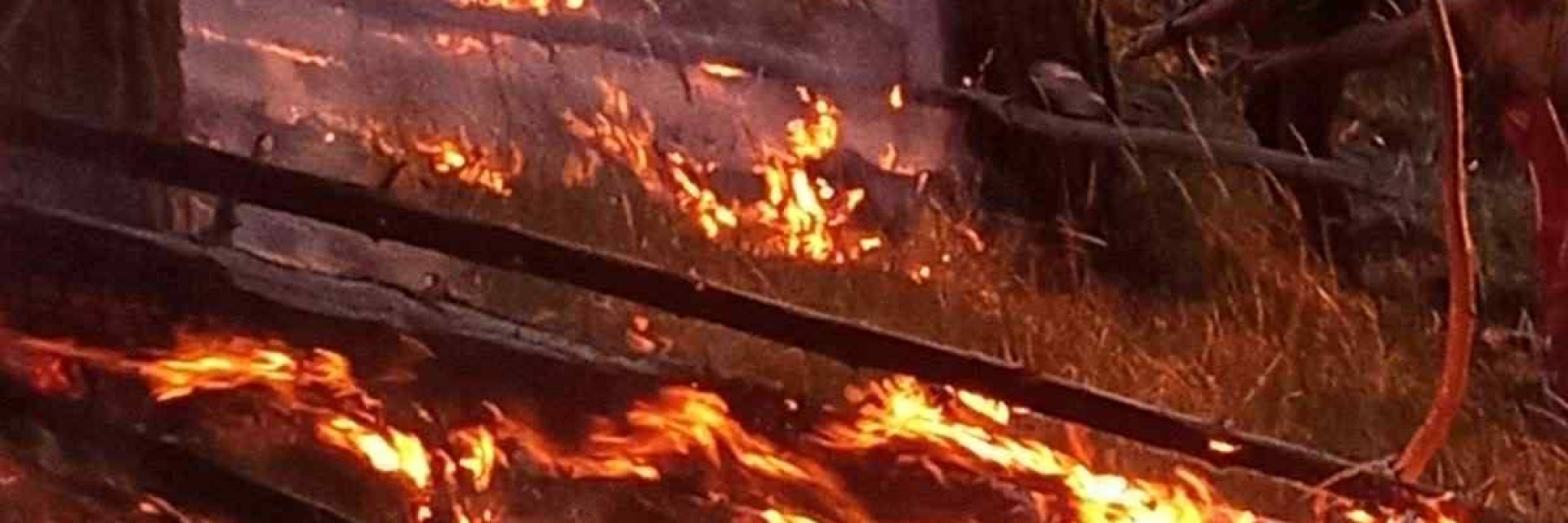 Продължава борбата с пожара в Национален парк "Рила" 