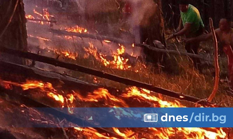Продължава борбата с пожара в Национален парк Рила, който избухна