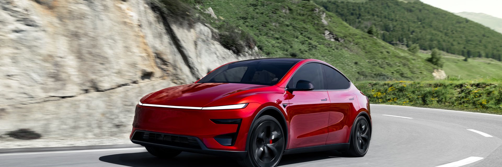 Новата Tesla Model Y Performance ускорява от 0 до 100 км/ч за 3,5 секунди