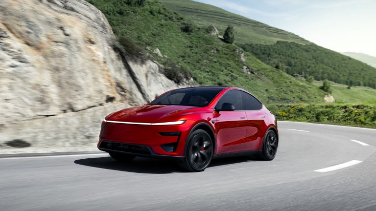 Новата Tesla Model Y Performance ускорява от 0 до 100 км/ч за 3,5 секунди
