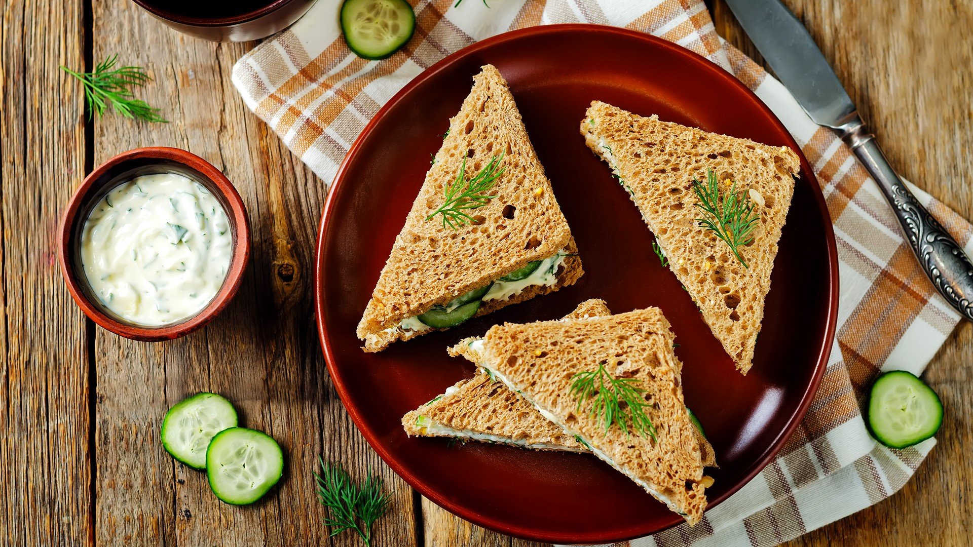 Идеи за вкусни и полезни закуски за малчугани