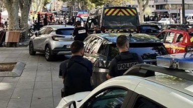 Мъж намушкал днес следобед петима души в хотел в южния