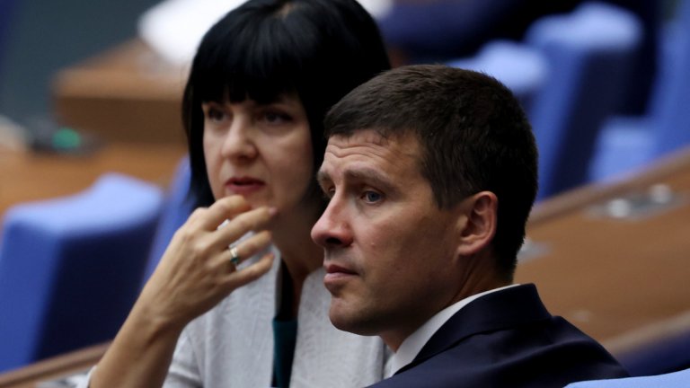 "Величие" сравниха управлението на държавата с Румъния при диктатора Чаушеску