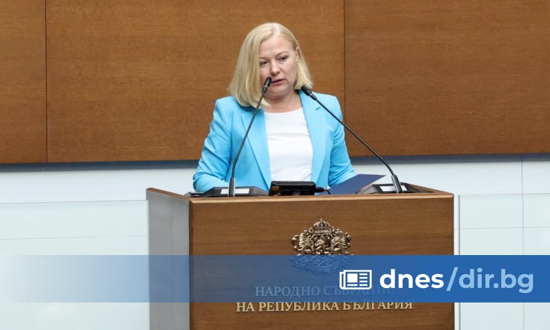 ПарламентътНов сезон, стари приоритети: ГЕРБ не пуска властта, ДПС-НН зад