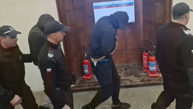 Окръжната прокуратура в Стара Загора предаде на съд двамата полицейски