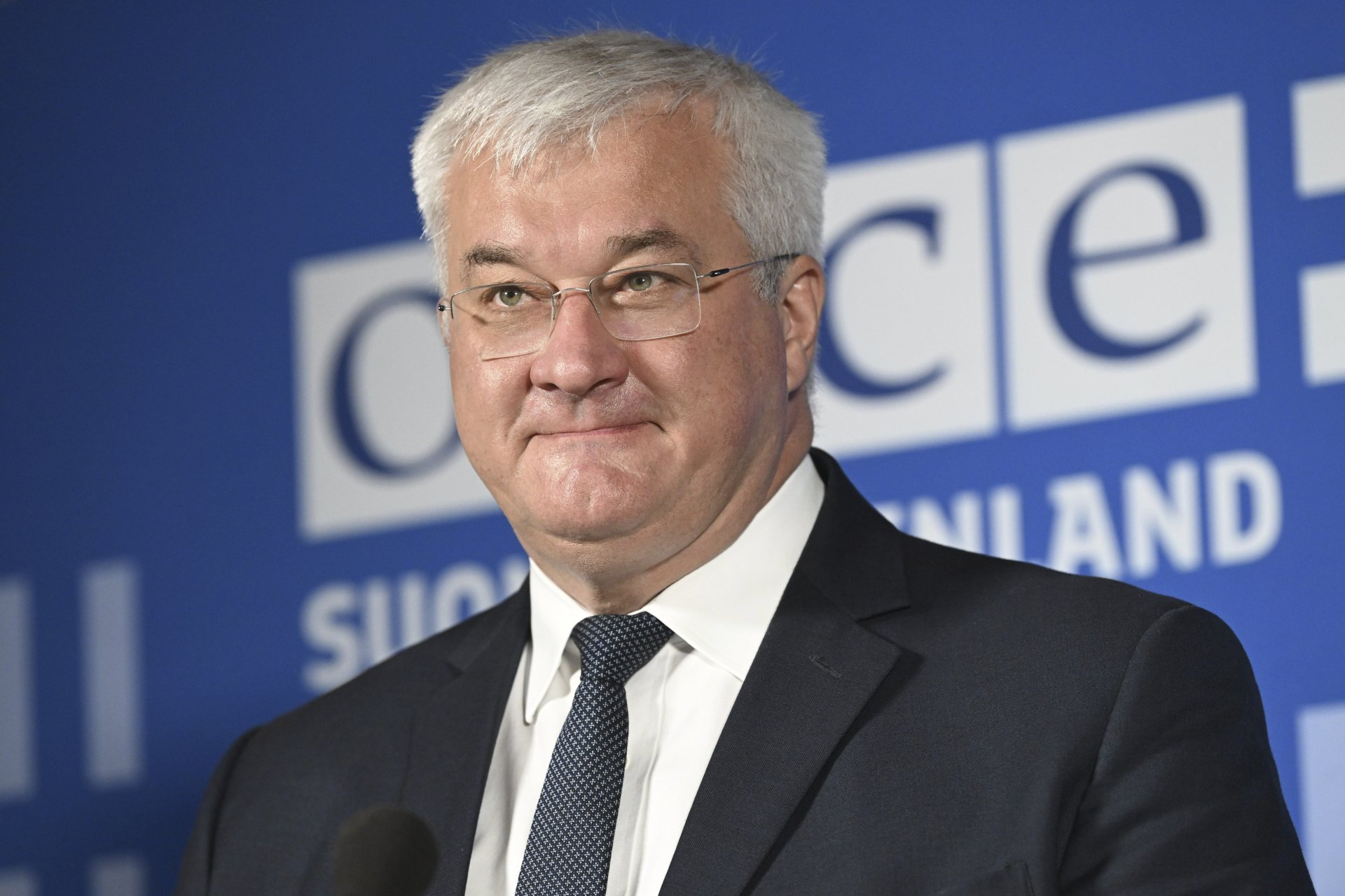  Министърът на външните работи на Украйна Андрий Сибиха Министърът на външните работи на Украйна Андрий Сибиха 