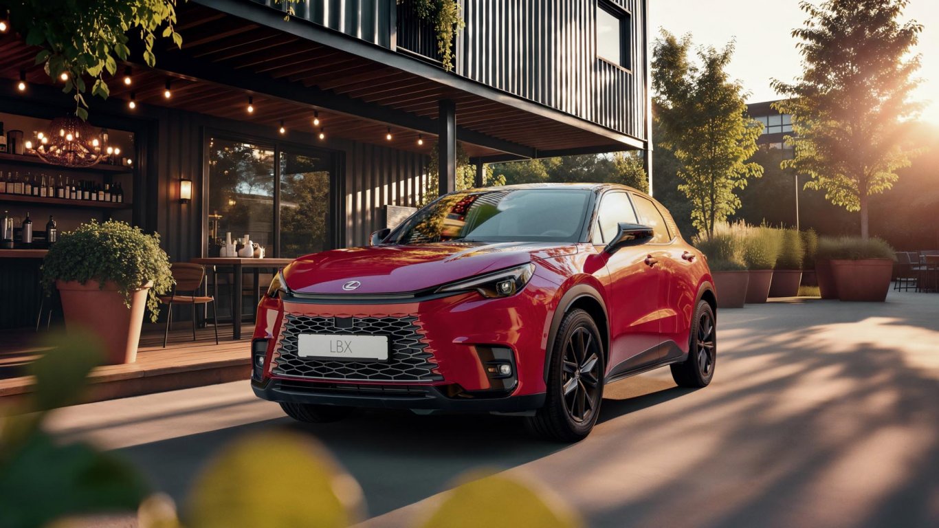 Lexus пуска лимитирана серия на LBX само за 6 месеца