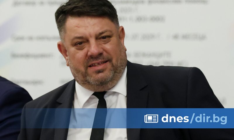 ПарламентътАтанас Зафиров се ръкува със Си Дзинпин в ПекинБорисов за