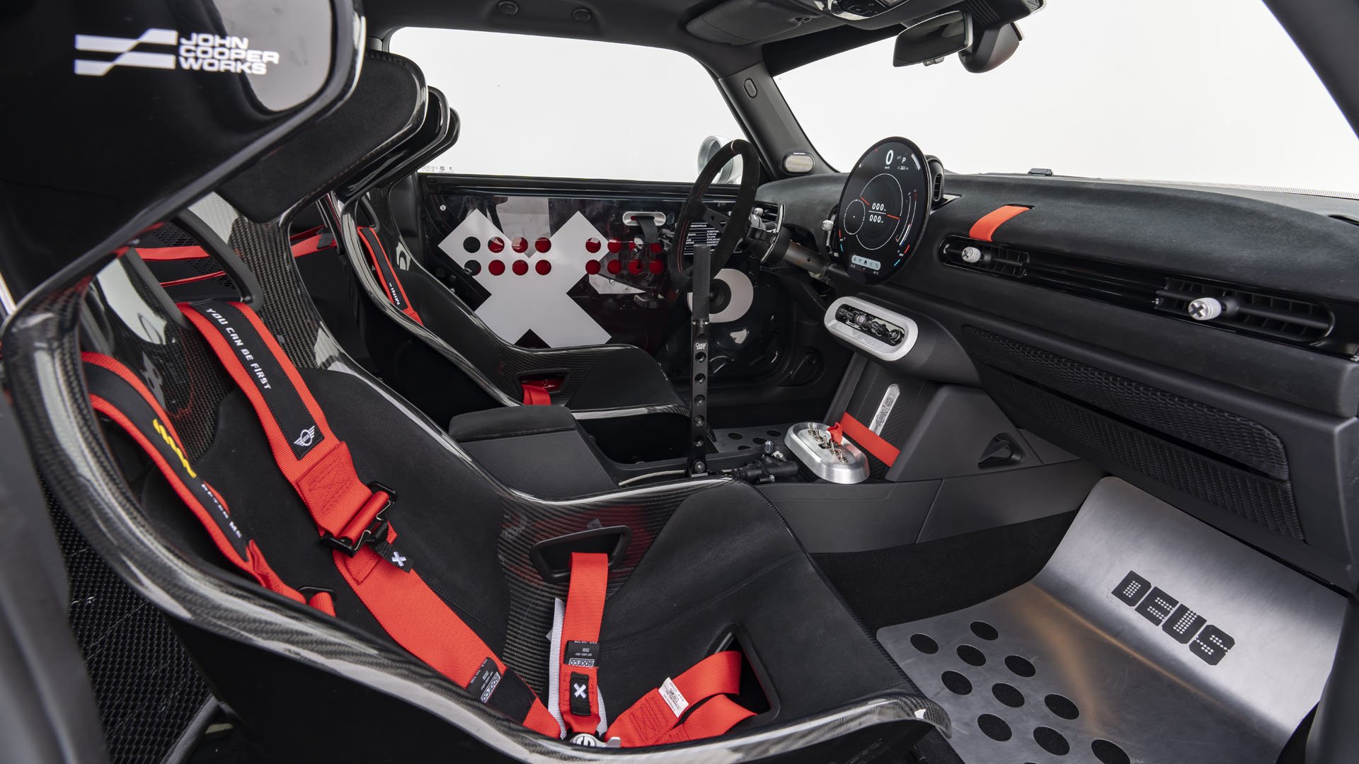 MINI John Cooper Works The Machina