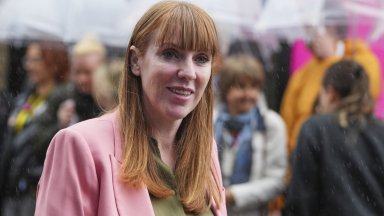 Британският вицепремиер и министър по въпросите на жилищното строителство Анджела